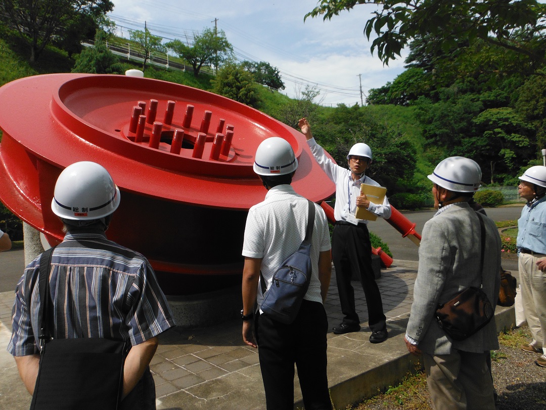 城山発電所見学の様子