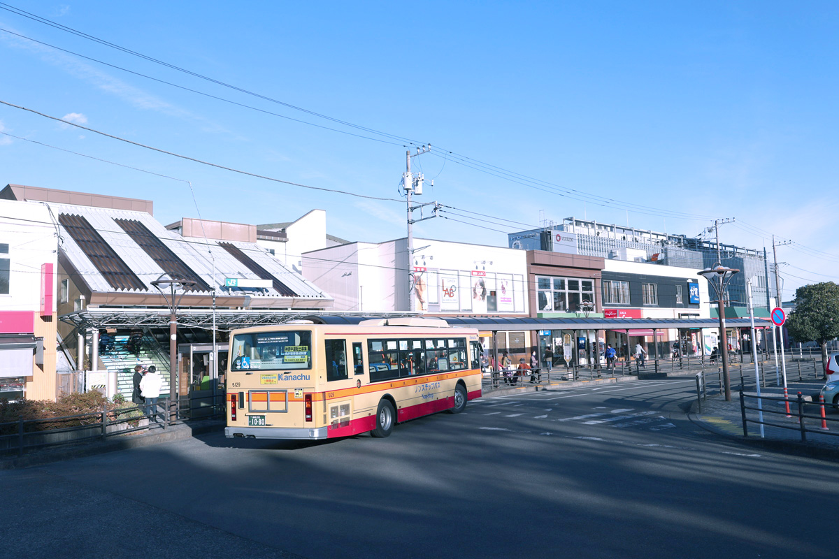 駅前の様子