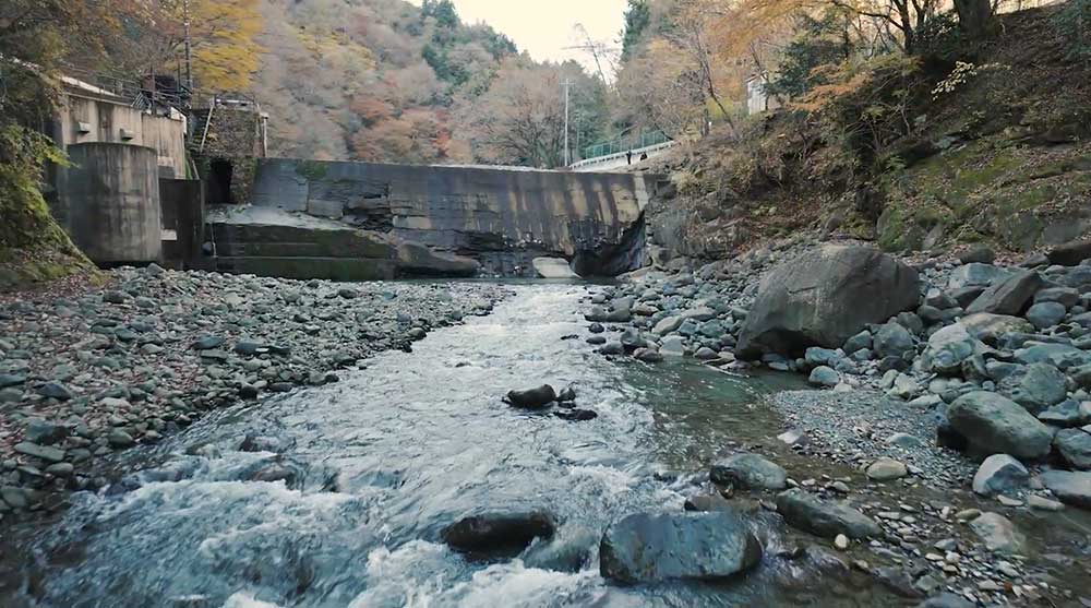 小水力発電　早戸川発電所